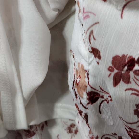 Fred David Floral Textured Button-Up Shirt Women's M White Red Cottagecore - Picture 7 of 9